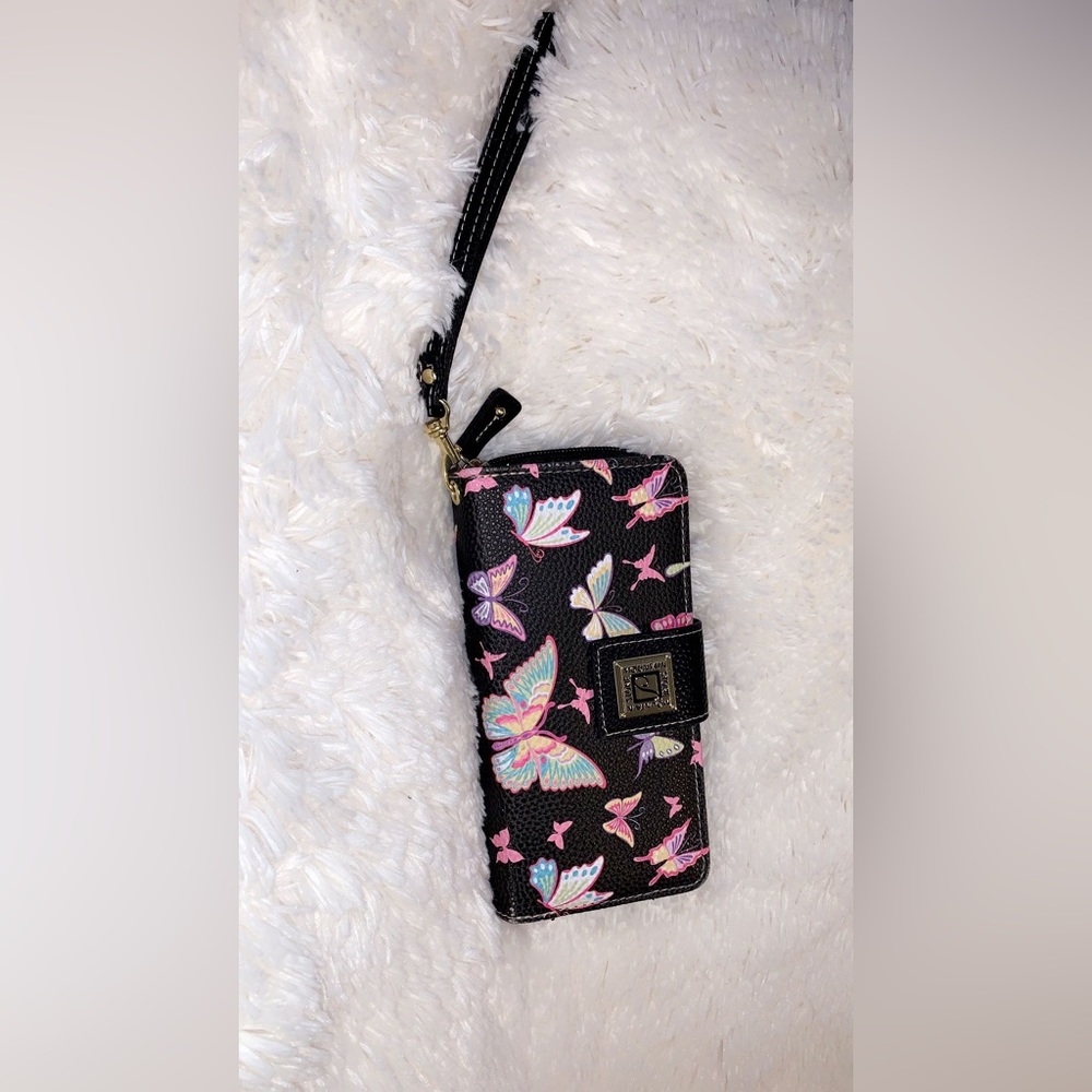 EUC stone mountain butterfly wallet